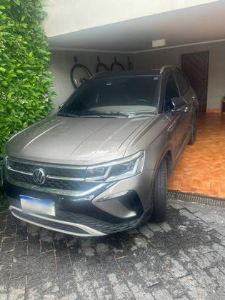 VOLKSWAGEN TAOS 1.4 250 TSI TOTAL FLEX HIGHLINE AUTOMÁTICO